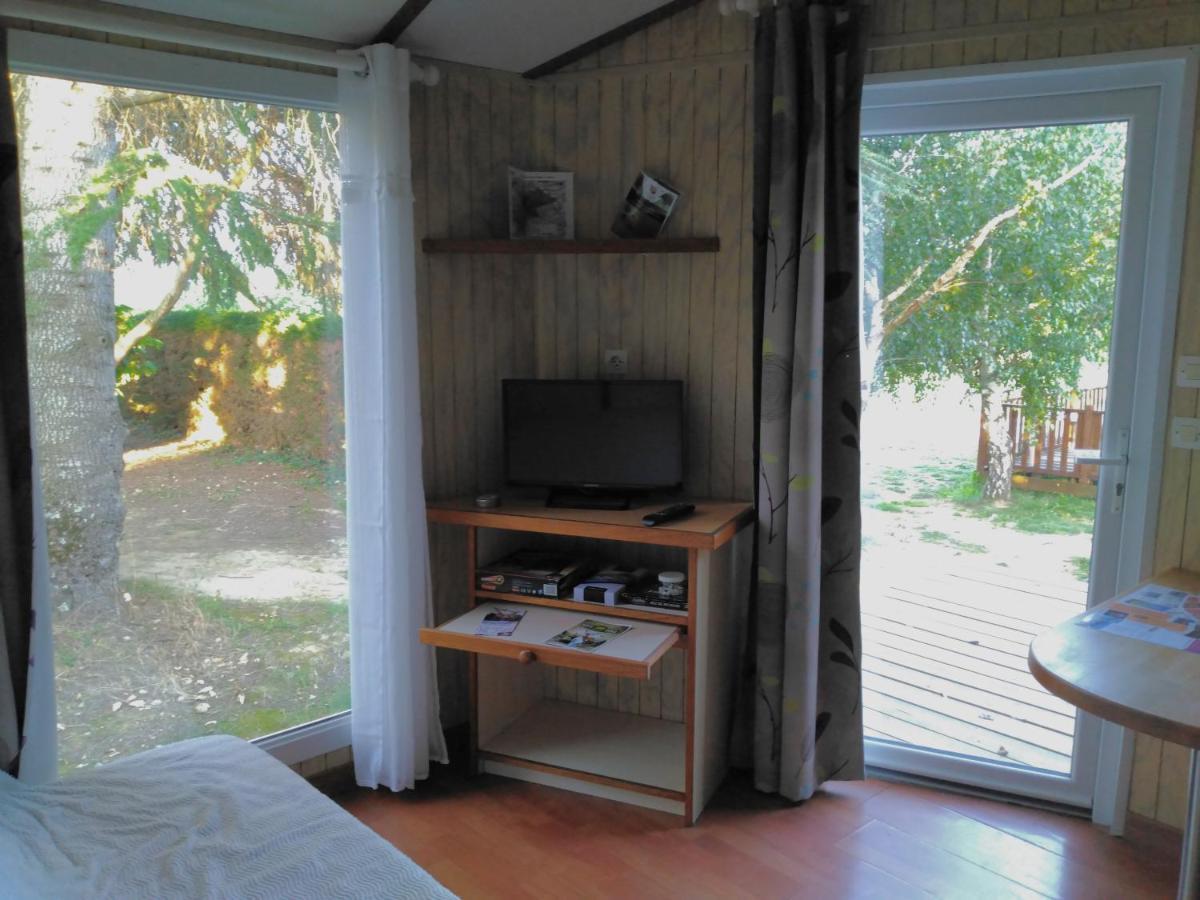 Paradise Challets And Camping Ξενοδοχείο Sarrecave Εξωτερικό φωτογραφία