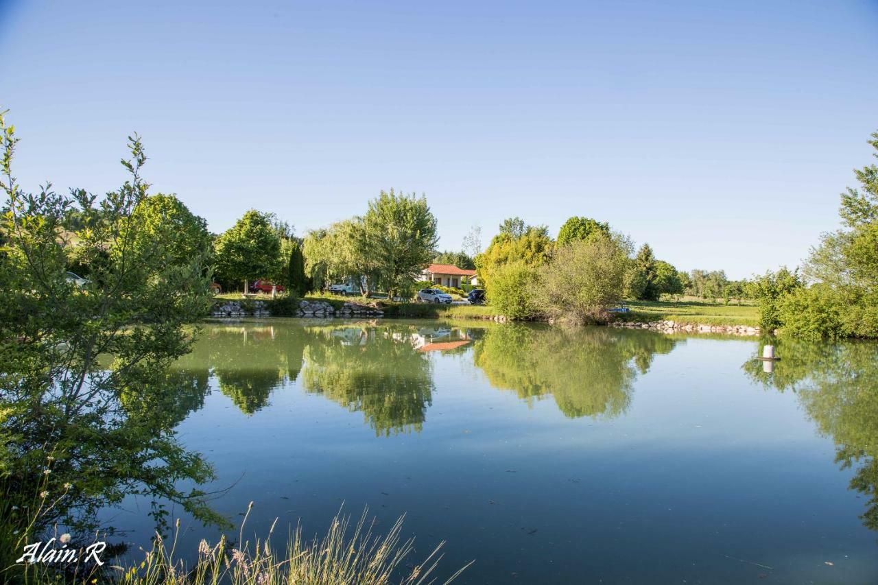 Paradise Challets And Camping Ξενοδοχείο Sarrecave Εξωτερικό φωτογραφία