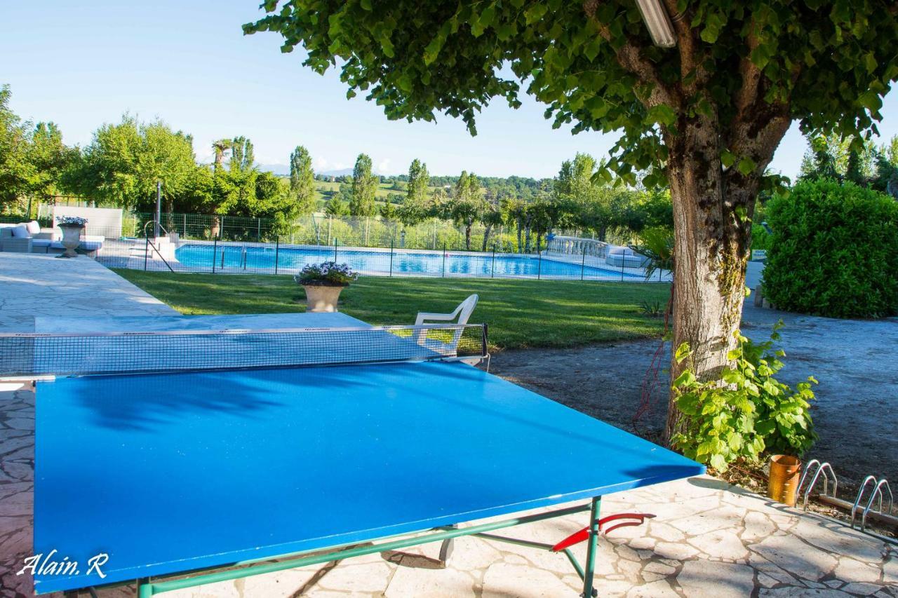 Paradise Challets And Camping Ξενοδοχείο Sarrecave Εξωτερικό φωτογραφία