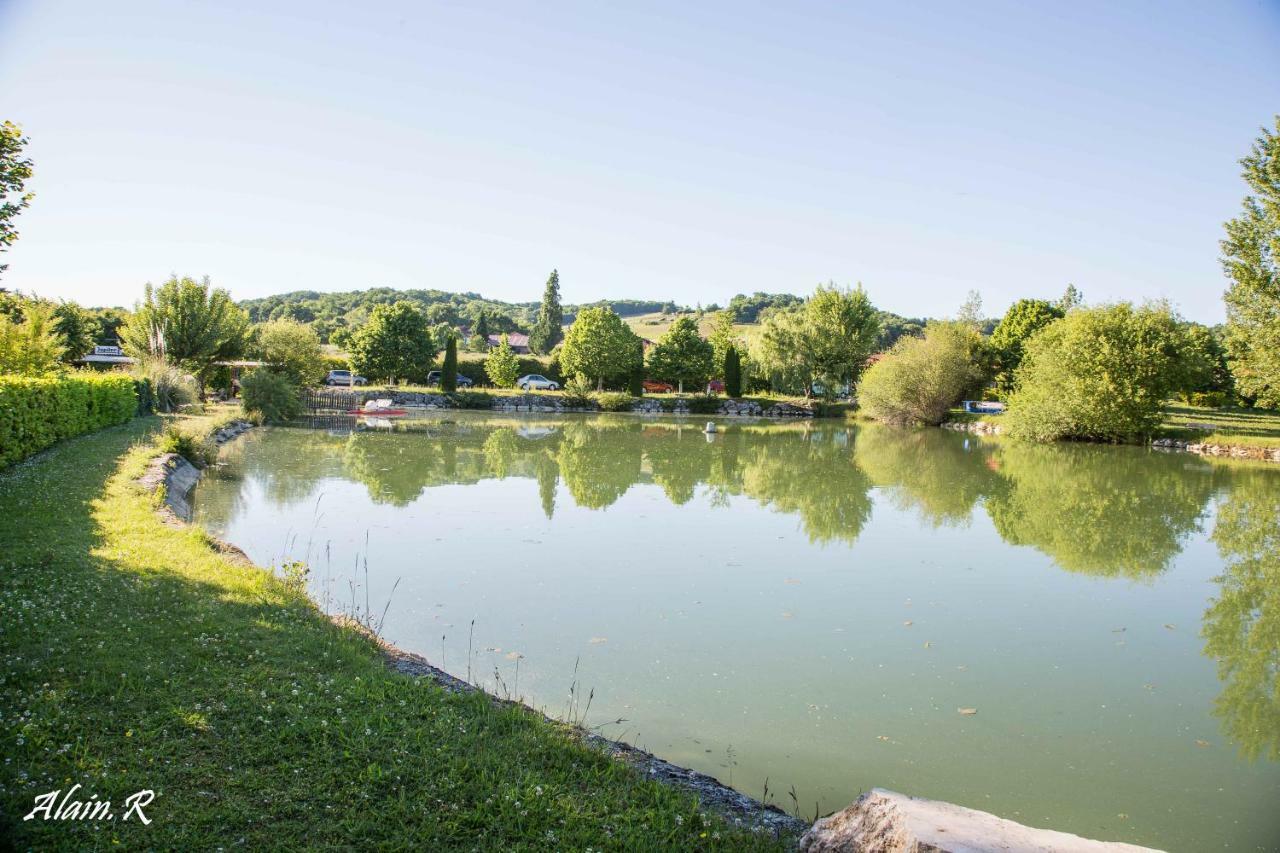 Paradise Challets And Camping Ξενοδοχείο Sarrecave Εξωτερικό φωτογραφία