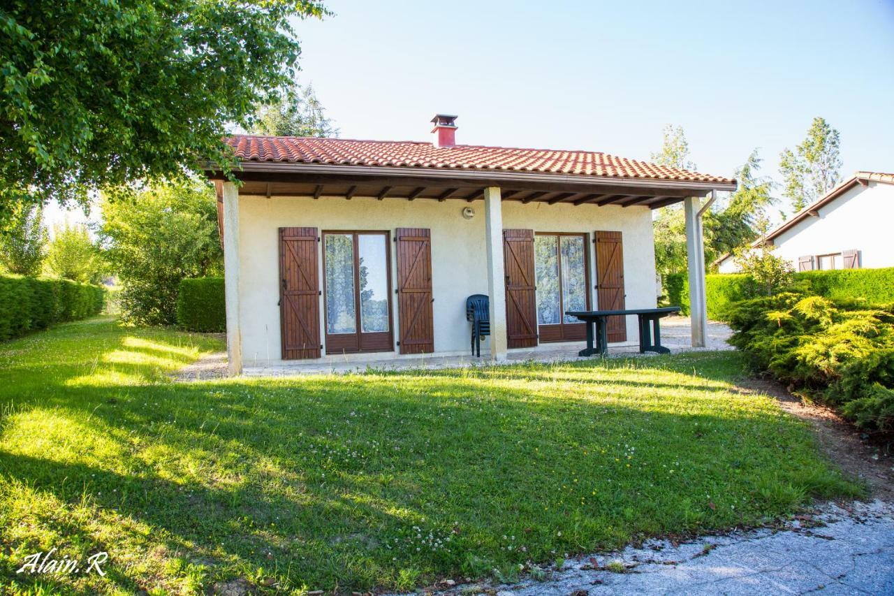 Paradise Challets And Camping Ξενοδοχείο Sarrecave Εξωτερικό φωτογραφία